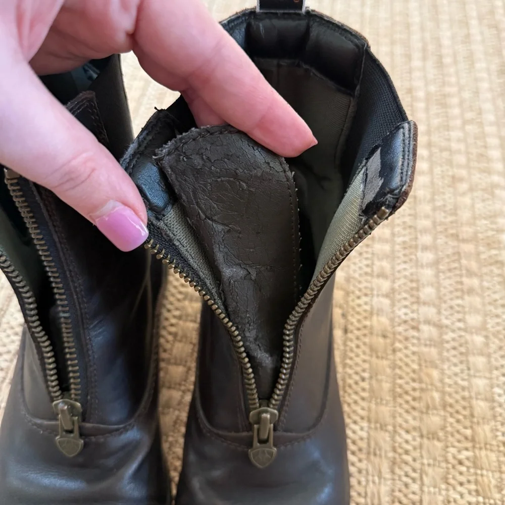 ARIAT HERITAGE BREEZE PADDOCK ENGLISH RIDING BOOTS - ROUND TOE size 8B (narrow) - Picture 10 of 13